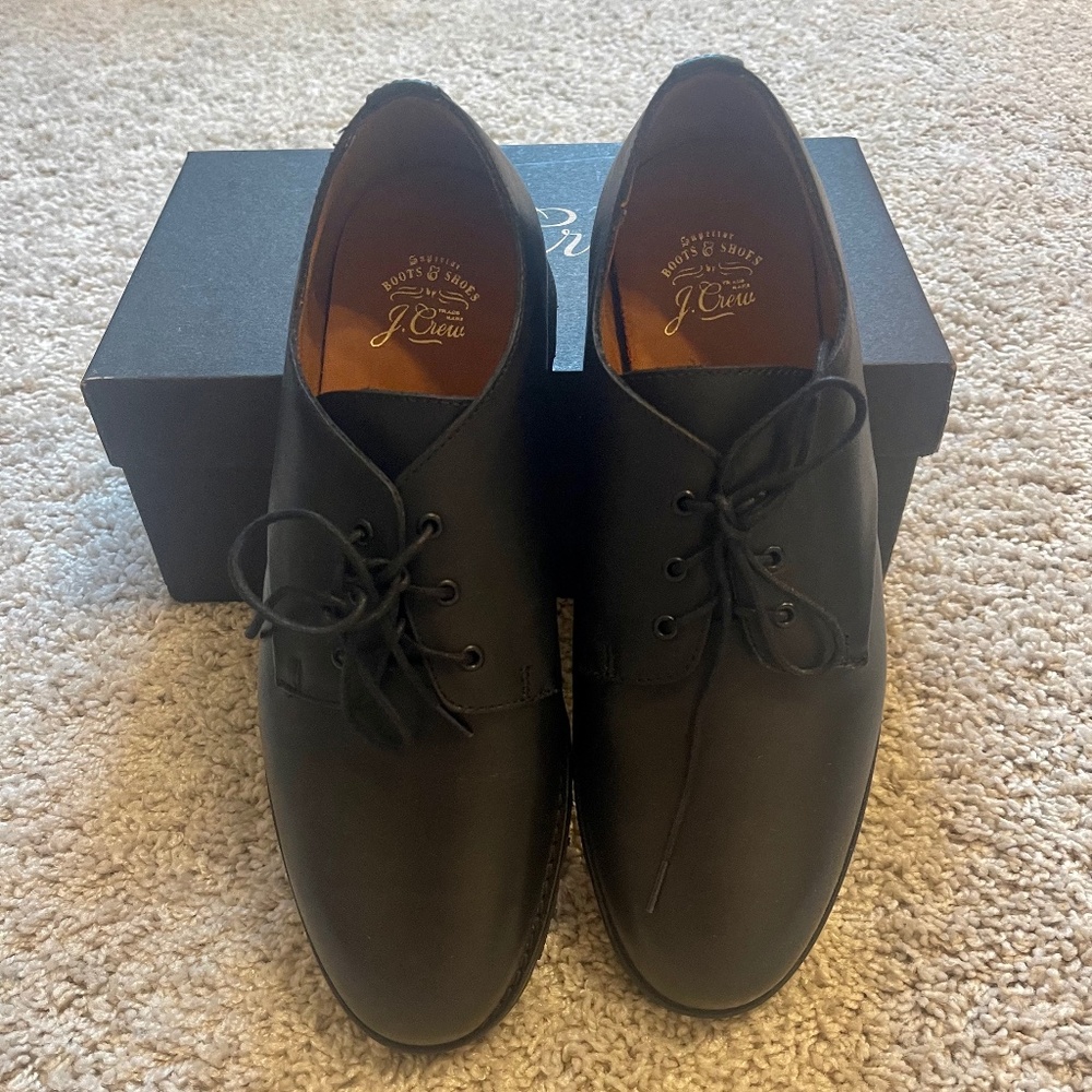 J.CREW MEN'S CAMDEN LEATHER BLUCHERS SHOES. SIZE: 9. COLOR: BLACK. ITEM # AZ792.